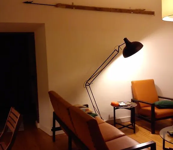 Casa De Almagreira - Empreendimento De Turismo Em Espaco Rural -