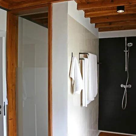 Дом отдыха Casa De Almagreira - Empreendimento De Turismo Em Espaco Rural - Вила-ду-Порту